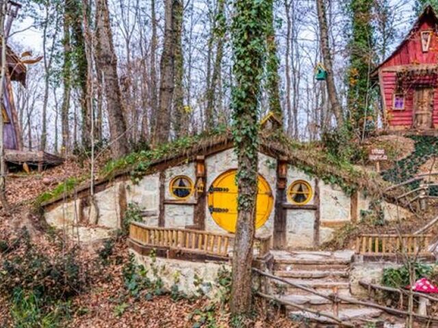 DENİZLİ ÇIKIŞLI MAŞUKİYE SAPANCA HOBBİT EVLERİ