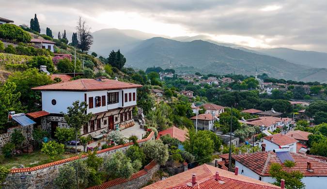 ÖDEMİŞ TİRE BİRGİ GÖLCÜK TURU 